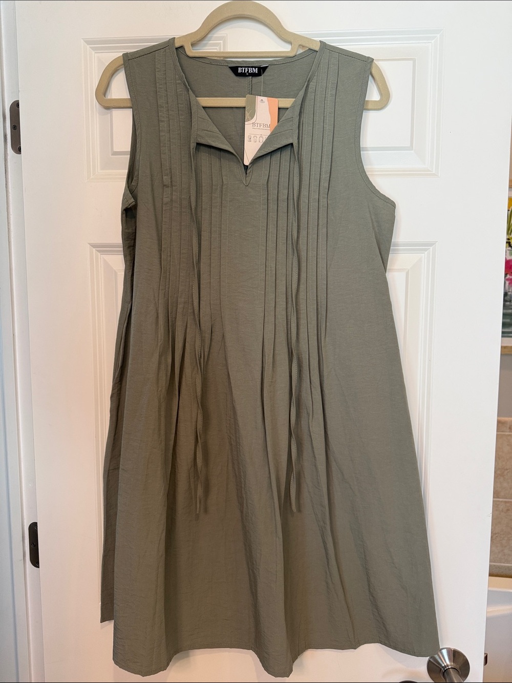 NEW with TAGS BTFBM Pullover Dress